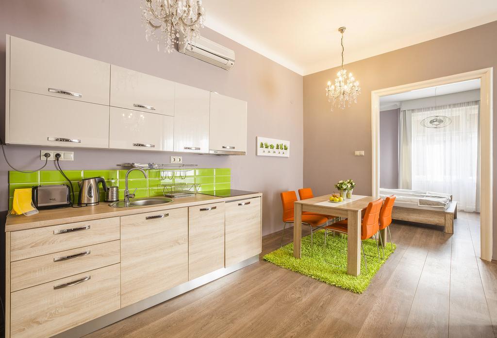 Two Couples Apartment Budapest Luaran gambar