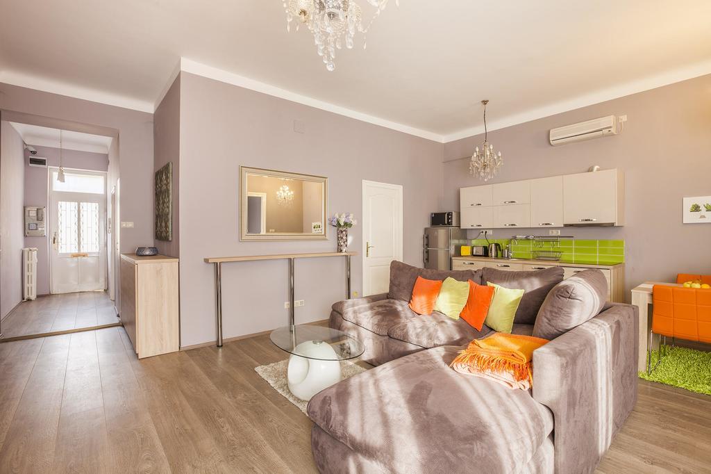 Two Couples Apartment Budapest Luaran gambar